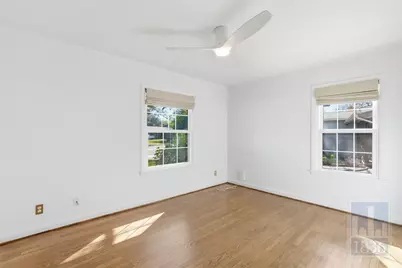 8324 Burrell Drive, Austin, TX 78757 - Photo 22