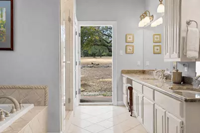5229 Hupedo Ranch Road, Spicewood, TX 78669 - Photo 26