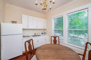 1159 Navasota St, Austin, TX 78702 - Photo 10