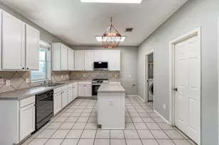 243 Covent Dr, Kyle, TX 78640 - Photo 8