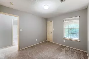 243 Covent Dr, Kyle, TX 78640 - Photo 22