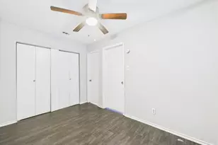 1840 Burton Dr, Austin, TX 78741 - Photo 18