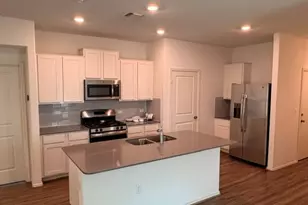 6917 Colorado Bluffs Rd, Austin, TX 78744 - Photo 2