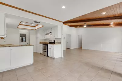 9002 Bubbling Springs Trail, Austin, TX 78729 - Photo 8