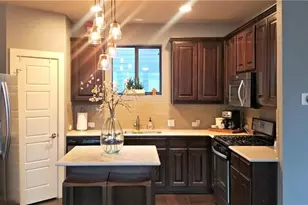 2020 Tripshaw Ln, Austin, TX 78741 - Photo 8