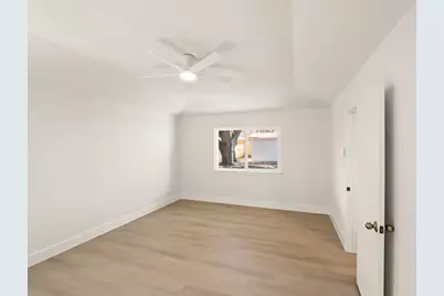 13210 Woodthorpe Street, Austin, TX 78729 - Photo 14