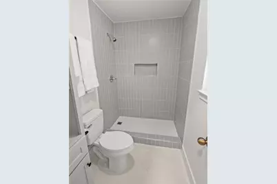 13210 Woodthorpe Street, Austin, TX 78729 - Photo 12
