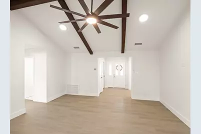 13210 Woodthorpe Street, Austin, TX 78729 - Photo 6