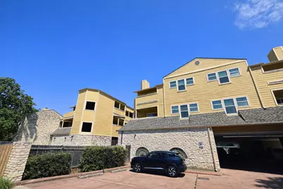 808 W 29th Street #206, Austin, TX 78705 - Photo 2