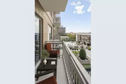 2727 Travis Street #818, Houston, TX 77006 - Photo 16