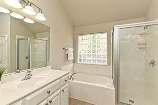 10009 Buffalo Lake Ln, Austin, TX 78747 - Photo 22