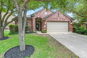 10009 Buffalo Lake Ln, Austin, TX 78747 - Photo 2