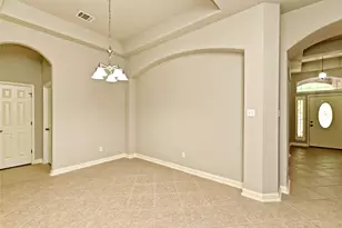 10009 Buffalo Lake Ln, Austin, TX 78747 - Photo 10
