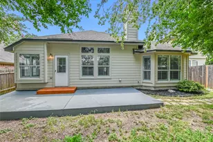 10009 Buffalo Lake Ln, Austin, TX 78747 - Photo 32