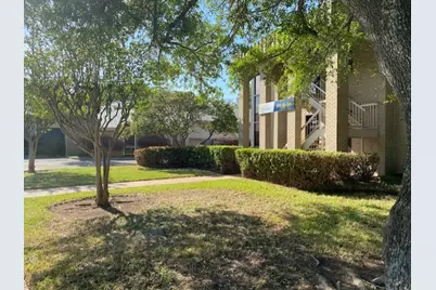 10816 Crown Colony Drive, Austin, TX 78747 - Photo 4