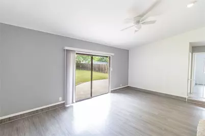 906 Red Cliff Drive, Austin, TX 78758 - Photo 4
