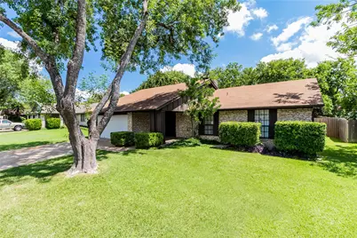 906 Red Cliff Drive, Austin, TX 78758 - Photo 2