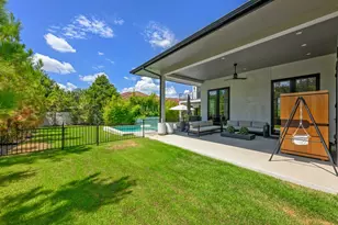 215 Golden Bear Dr, Austin, TX 78738 - Photo 14