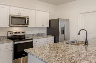 402 Gemsbok Rd, Hutto, TX 78634 - Photo 6