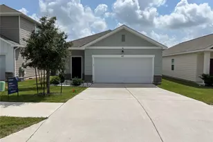 402 Gemsbok Rd, Hutto, TX 78634 - Photo 1