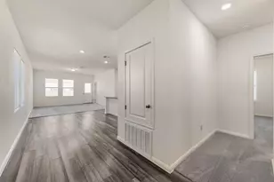 402 Gemsbok Rd, Hutto, TX 78634 - Photo 10