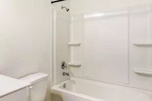 402 Gemsbok Rd, Hutto, TX 78634 - Photo 16