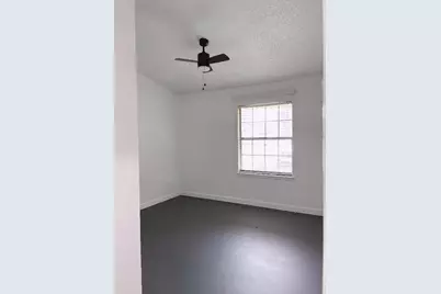 21107 Highland Lake Drive #3, Lago Vista, TX 78645 - Photo 6