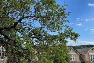 21107 Highland Lake Dr, Lago Vista, TX 78645 - Photo 12