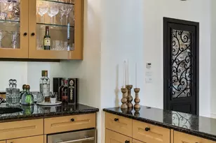 4646 Rockcliff Rd, Austin, TX 78746 - Photo 6