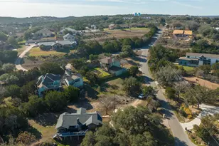 22411 Briarview Dr, Briarcliff, TX 78669 - Photo 12