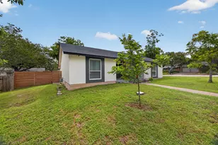 2500 Cockburn Dr, Austin, TX 78745 - Photo 28
