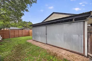 2500 Cockburn Dr, Austin, TX 78745 - Photo 34