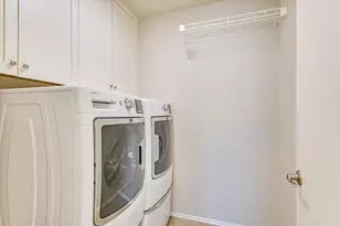 8405 Cima Serena Ct, Austin, TX 78759 - Photo 10