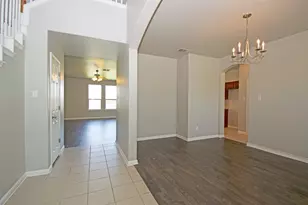 6800 Cromarty Ln, Austin, TX 78754 - Photo 8