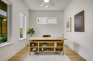 900 S 2nd St, Austin, TX 78704 - Photo 14