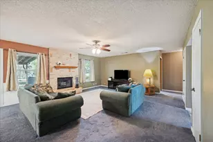 12902 Mystic Dr, Manchaca, TX 78652 - Photo 6