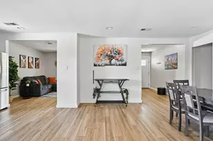 7706 Delafield Ln, Austin, TX 78752 - Photo 16