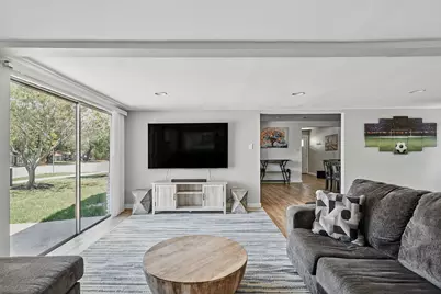 7706 Delafield Lane, Austin, TX 78752 - Photo 10