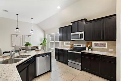 1008 Coconut Cove, Hutto, TX 78634 - Photo 12