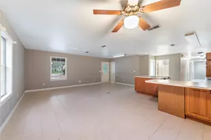 1050 Oak Grove Rd, Leander, TX 78641 - Photo 10
