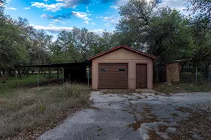 1050 Oak Grove Rd, Leander, TX 78641 - Photo 6