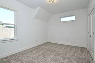 402 Zennia St, Austin, TX 78751 - Photo 24
