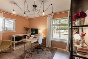 5402 Fernview Rd, Austin, TX 78745 - Photo 14
