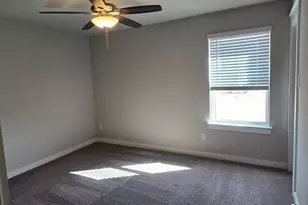 602D Pearly Eye Dr, Pflugerville, TX 78660 - Photo 8