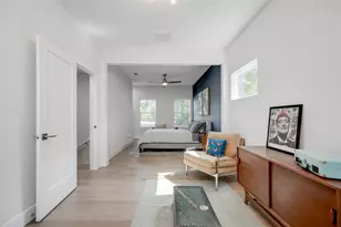 2003 Rountree Dr, Austin, TX 78722 - Photo 20