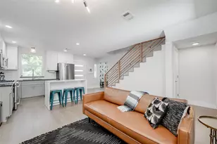2003 Rountree Dr, Austin, TX 78722 - Photo 10