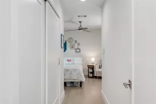 2003 Rountree Dr, Austin, TX 78722 - Photo 16