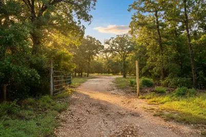 200 High View Ranch Drive, Cedar Creek, TX 78612 - Photo 18