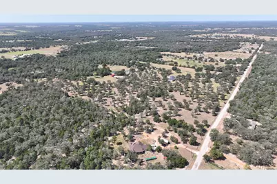 213 Joe Cole Lane, Smithville, TX 78957 - Photo 6