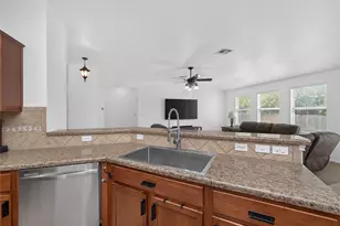 7818 Squirrel Hollow Dr, Georgetown, TX 78628 - Photo 12